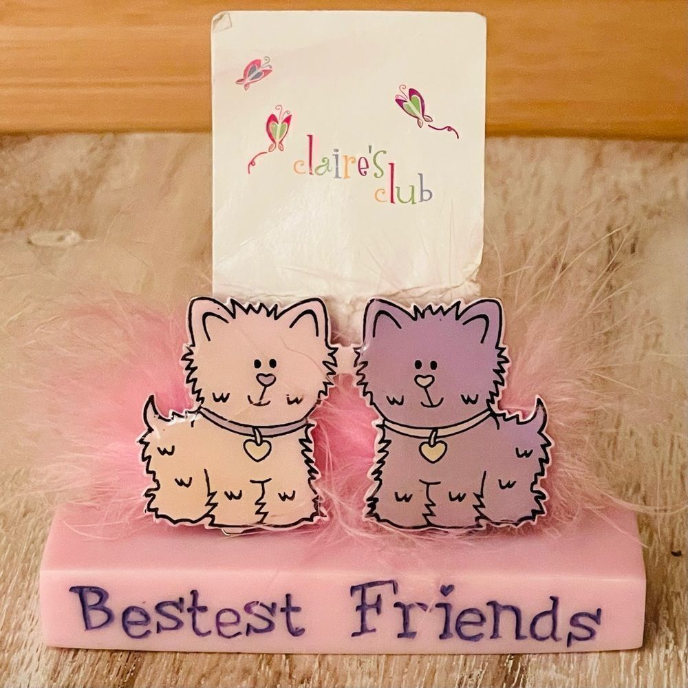 $10 or FREE with$50 Purchase NWT Claire’s Pink 2 kitties Furry BF Picture Holder
